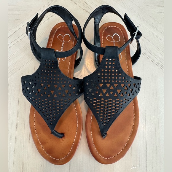Jessica Simpson Shoes - Jessica Simpson Flat Black & Tan Thong Sandals - Size 8